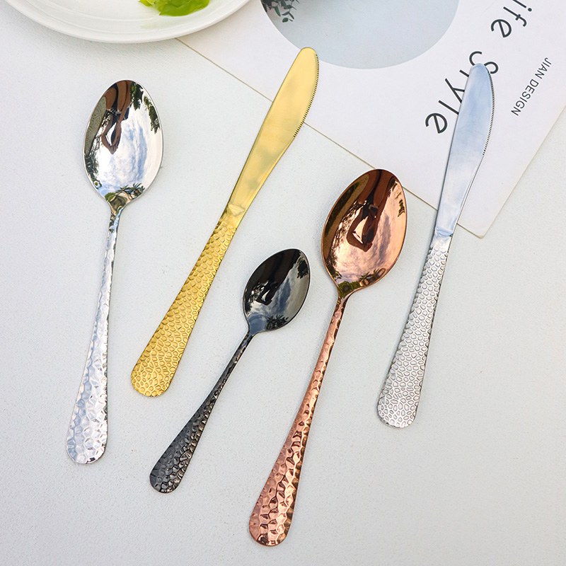 a09b stainless steel cutlery sets with hammered pattern for family (复制)